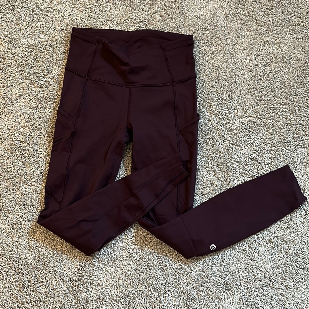 Lululemon fast and free